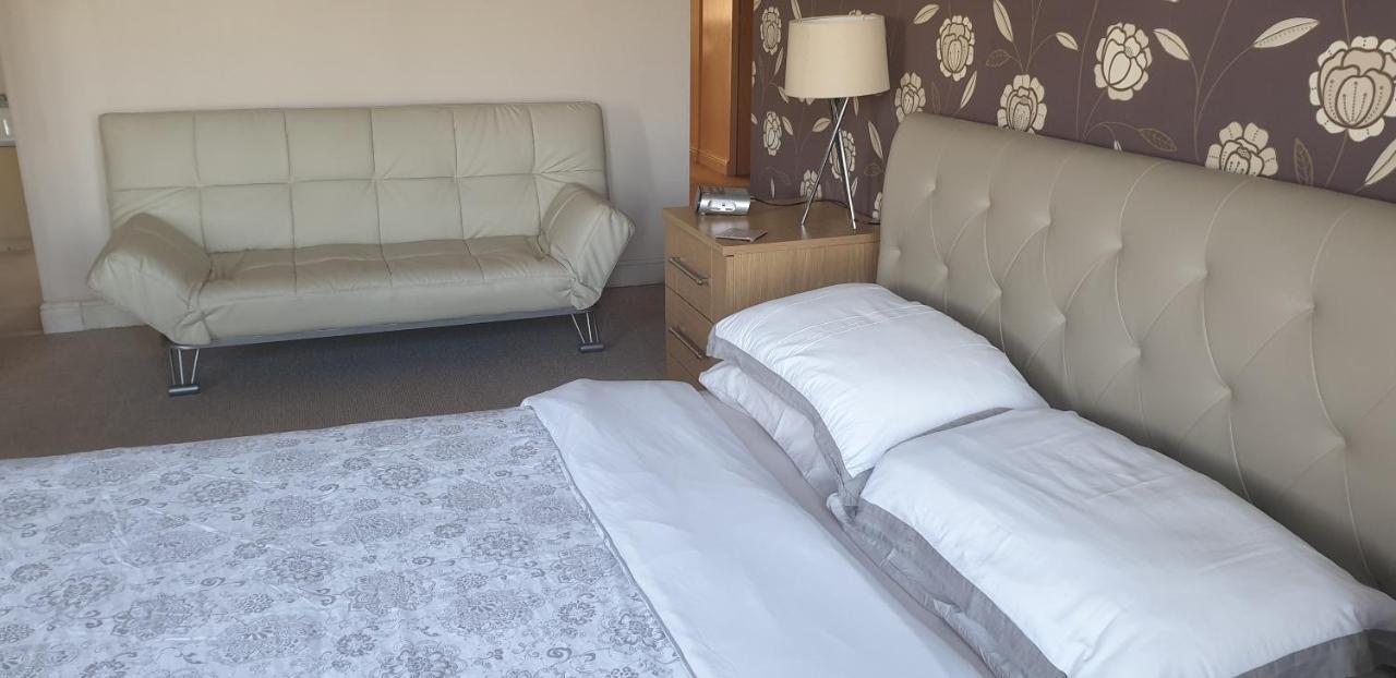 Plumpton House Hotell Ashford  Exteriör bild